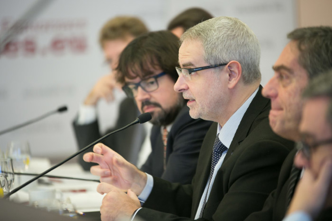 AL16-7873-DESAYUNO-281116