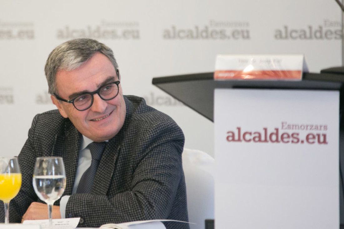 AL16-7962-DESAYUNO-281116