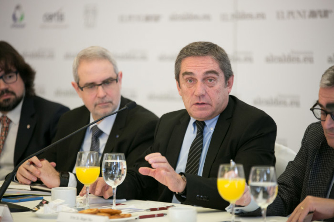 AL16-7965-DESAYUNO-281116