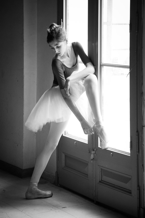 V18-0501-eosR-bailarina