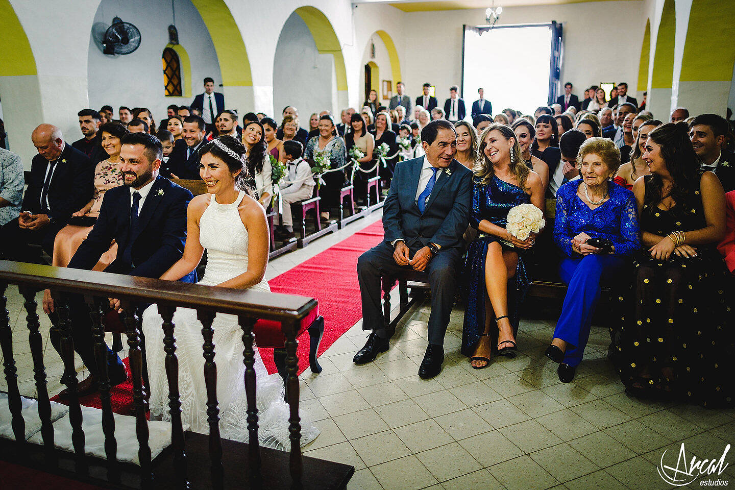 127-ornella-y-santiago-fotografi-a-casamiento-en-parroquia-nuestra-sen-ora-de-nieva-la-arbolada-hollywood-malaguen-o-carlos-paz-86154