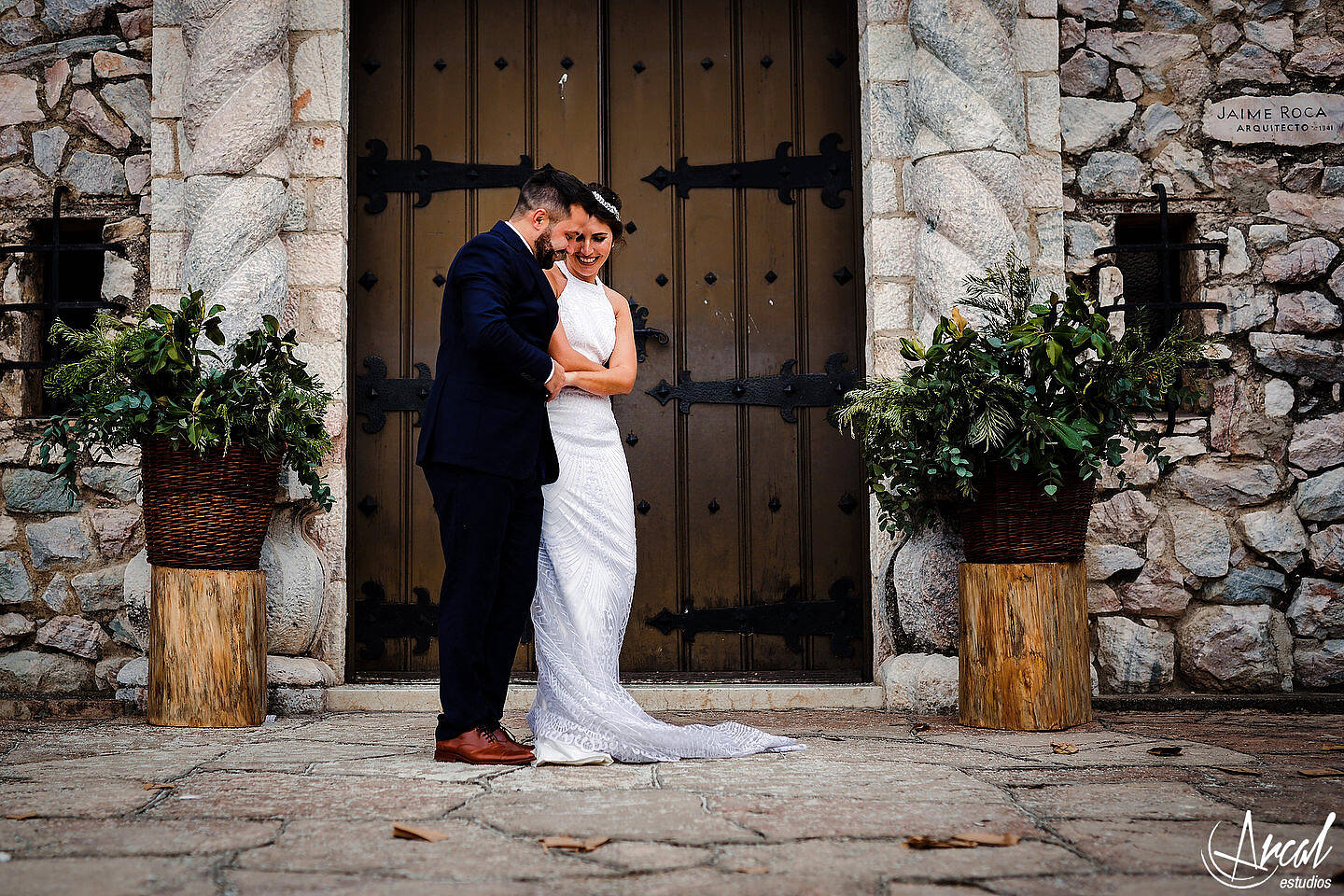 203-ornella-y-santiago-fotografi-a-casamiento-en-parroquia-nuestra-sen-ora-de-nieva-la-arbolada-hollywood-malaguen-o-carlos-paz-86154