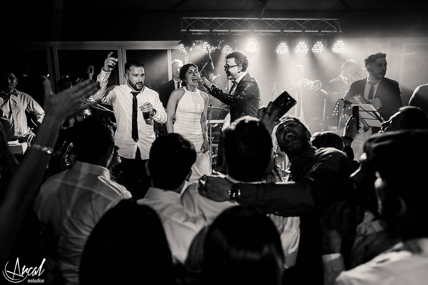 460-ornella-y-santiago-fotografi-a-casamiento-en-parroquia-nuestra-sen-ora-de-nieva-la-arbolada-hollywood-malaguen-o-carlos-paza-86154