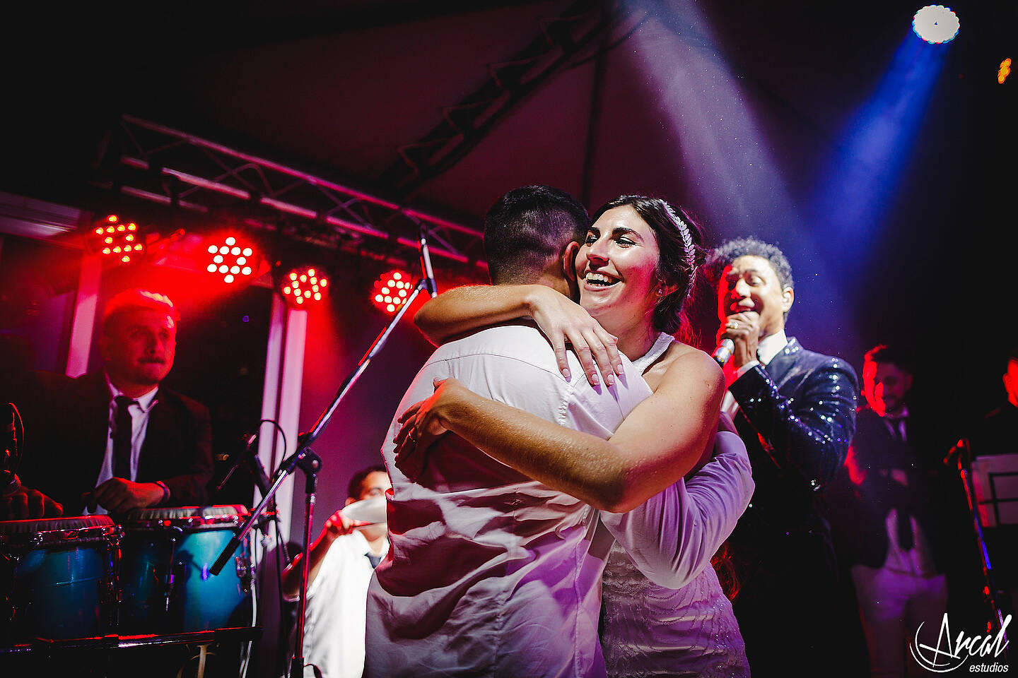 461-ornella-y-santiago-fotografi-a-casamiento-en-parroquia-nuestra-sen-ora-de-nieva-la-arbolada-hollywood-malaguen-o-carlos-paz-86154