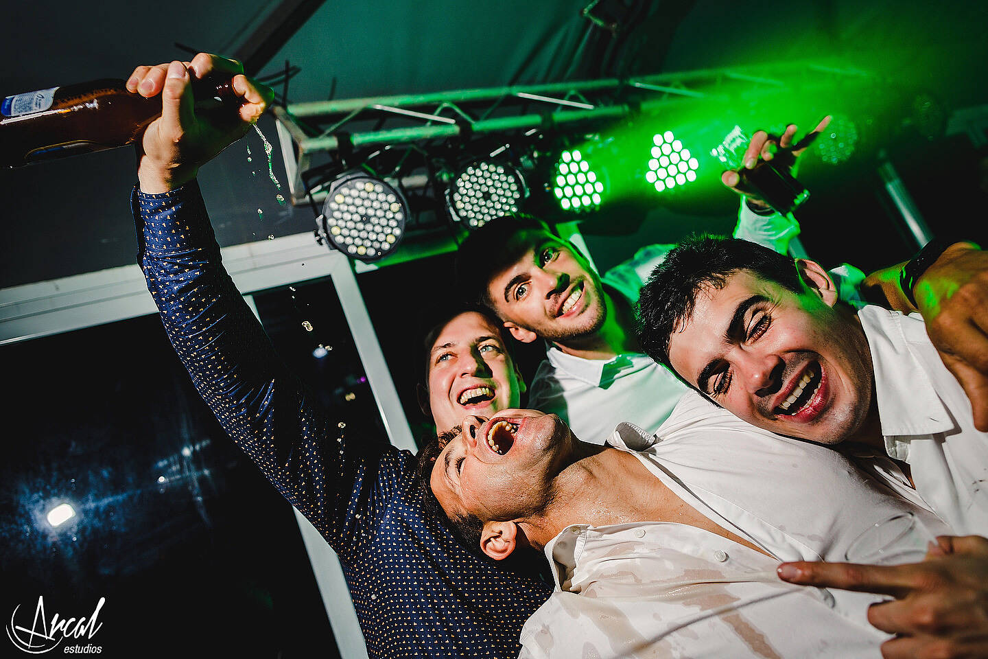 534-ornella-y-santiago-fotografi-a-casamiento-en-parroquia-nuestra-sen-ora-de-nieva-la-arbolada-hollywood-malaguen-o-carlos-paza-86154