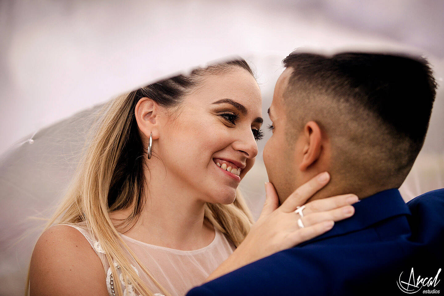 023-brenda-y-carlos-post-boda-vestido-de-novia-en-castillo-carreras-estadio-kempes-co-rdoba-105093