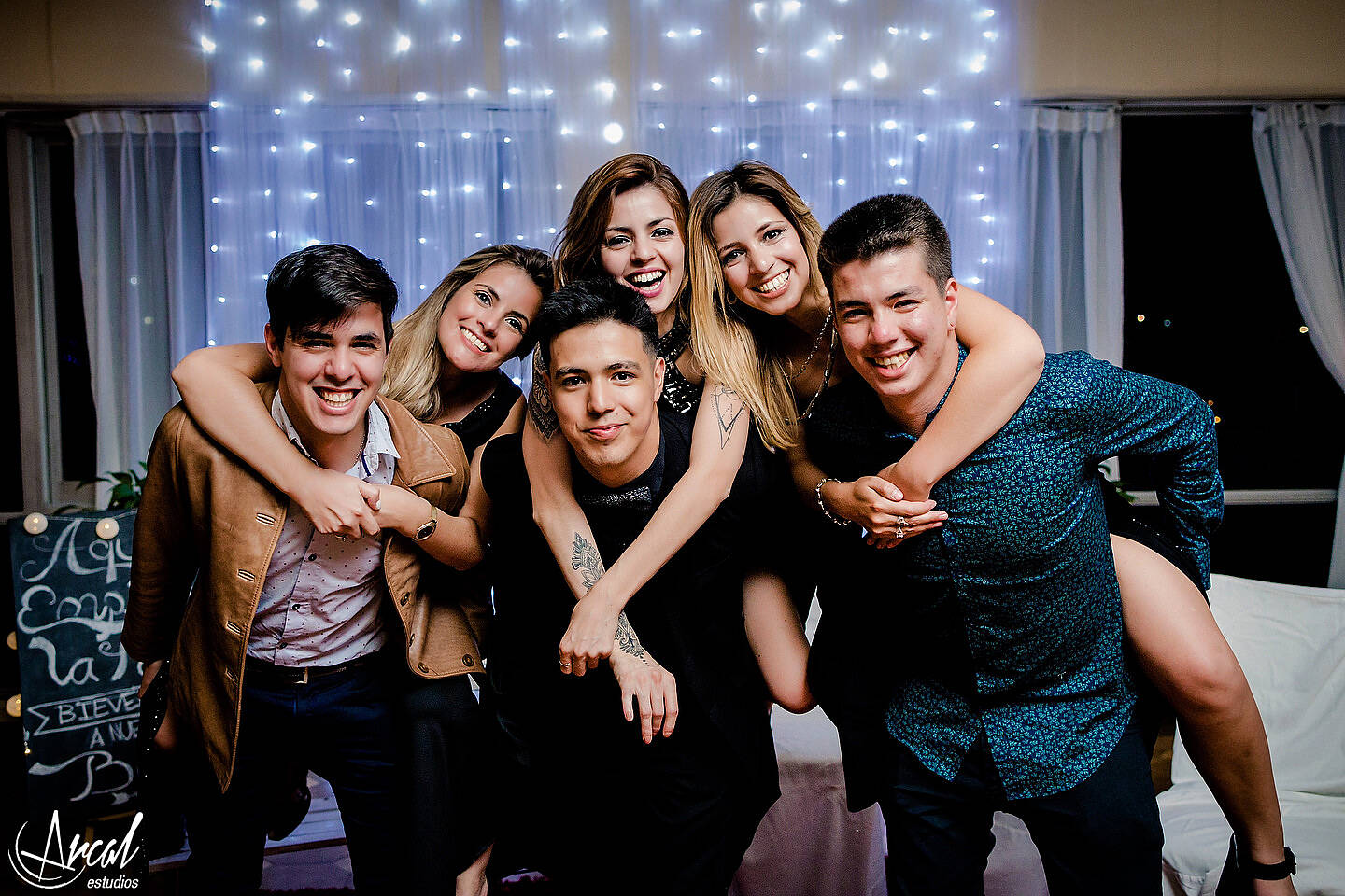 360_Florencia y Samuel_vestido de novia y maquillaje en apart hotel, boda en salón motonáutico, villa carlos pazA