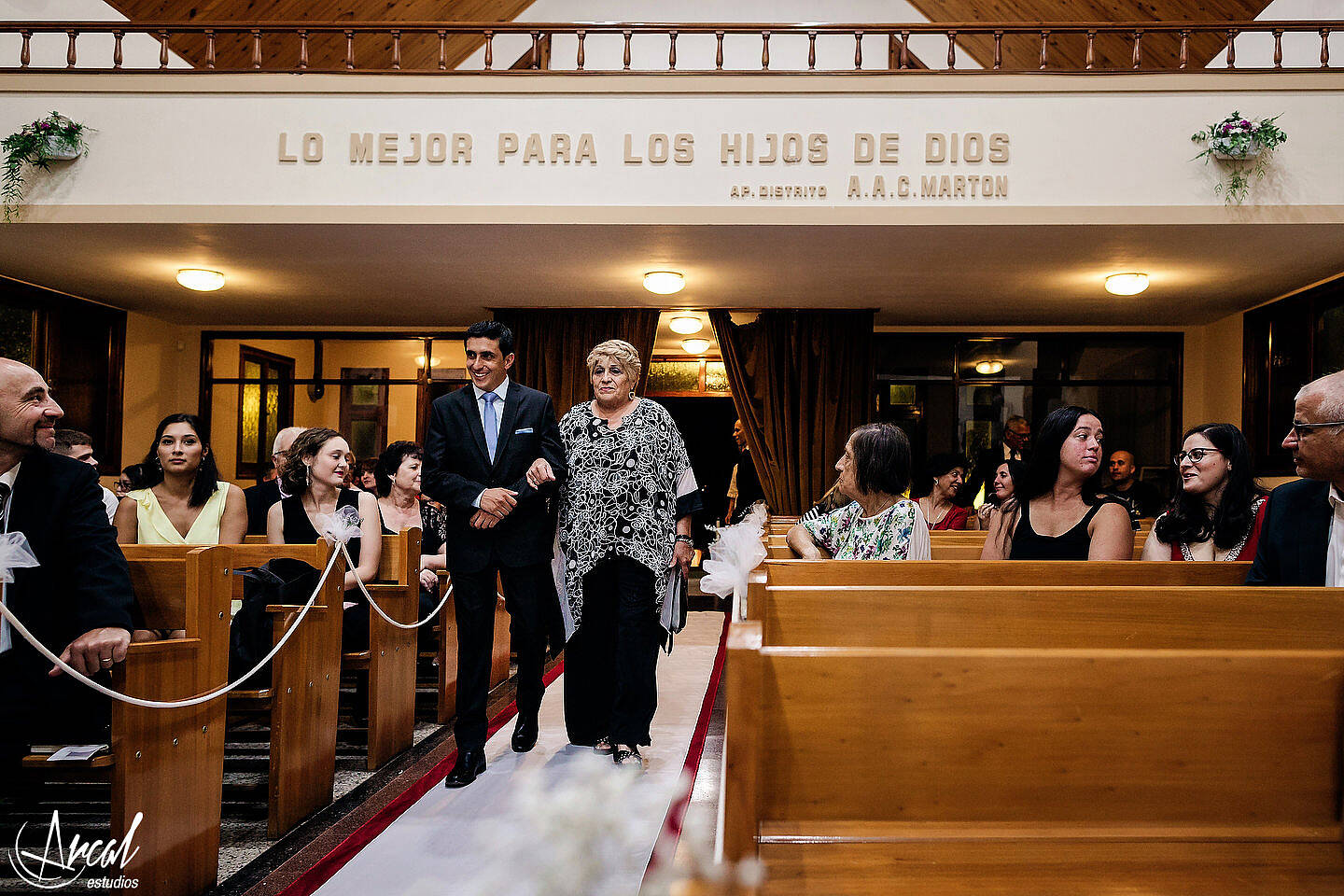 045-ayelen-y-matias-boda-en-iglesia-nueva-aposto-lica-salo-n-malala-carlos-paz-109915