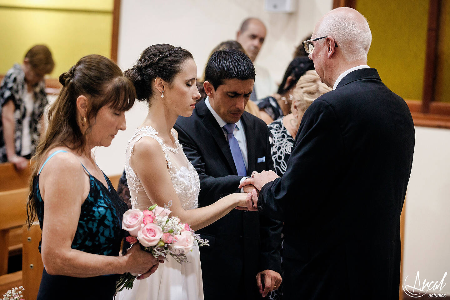 087-ayelen-y-matias-boda-en-iglesia-nueva-aposto-lica-salo-n-malala-carlos-paza-109915