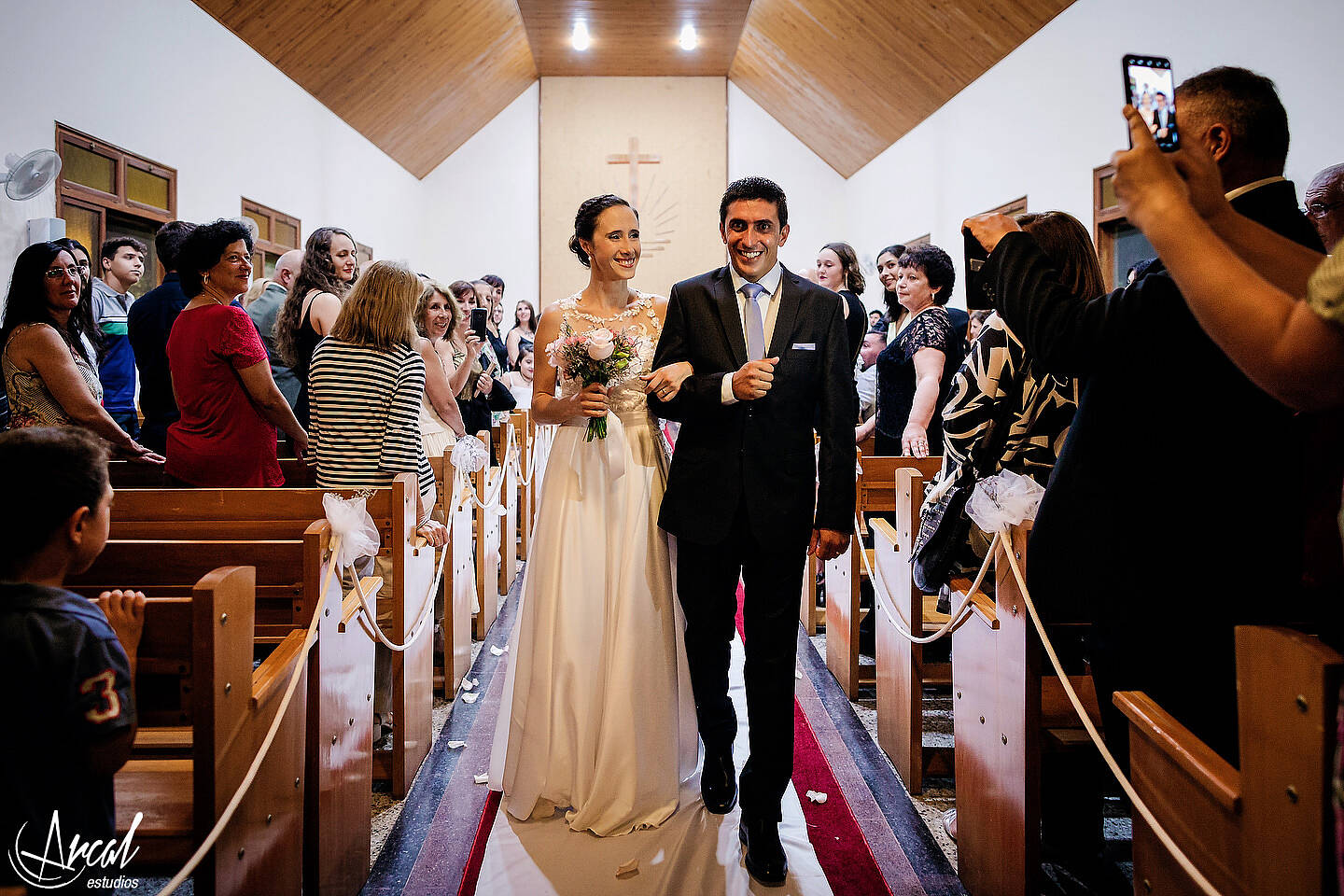100-ayelen-y-matias-boda-en-iglesia-nueva-aposto-lica-salo-n-malala-carlos-paz-109915