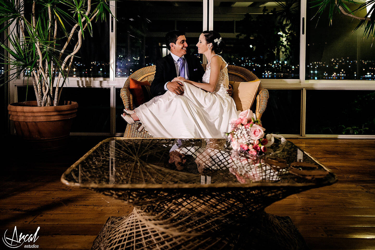 135-ayelen-y-matias-boda-en-iglesia-nueva-aposto-lica-salo-n-malala-carlos-paz-109915