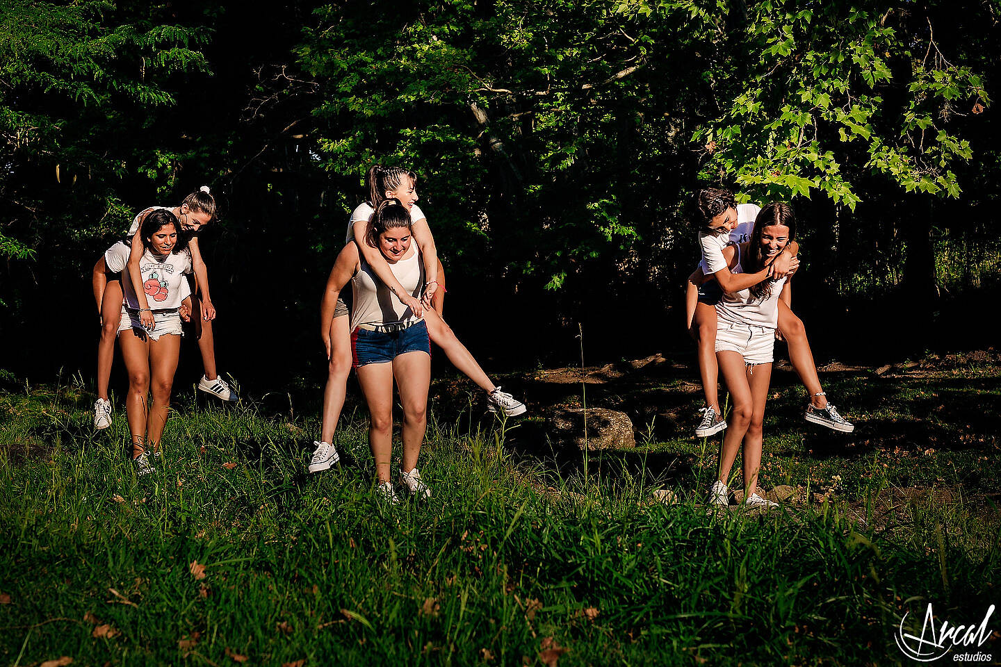 071-micaela-book-15-an-os-arcal-estudios-tanti-hotel-santa-cecilia-a-110386