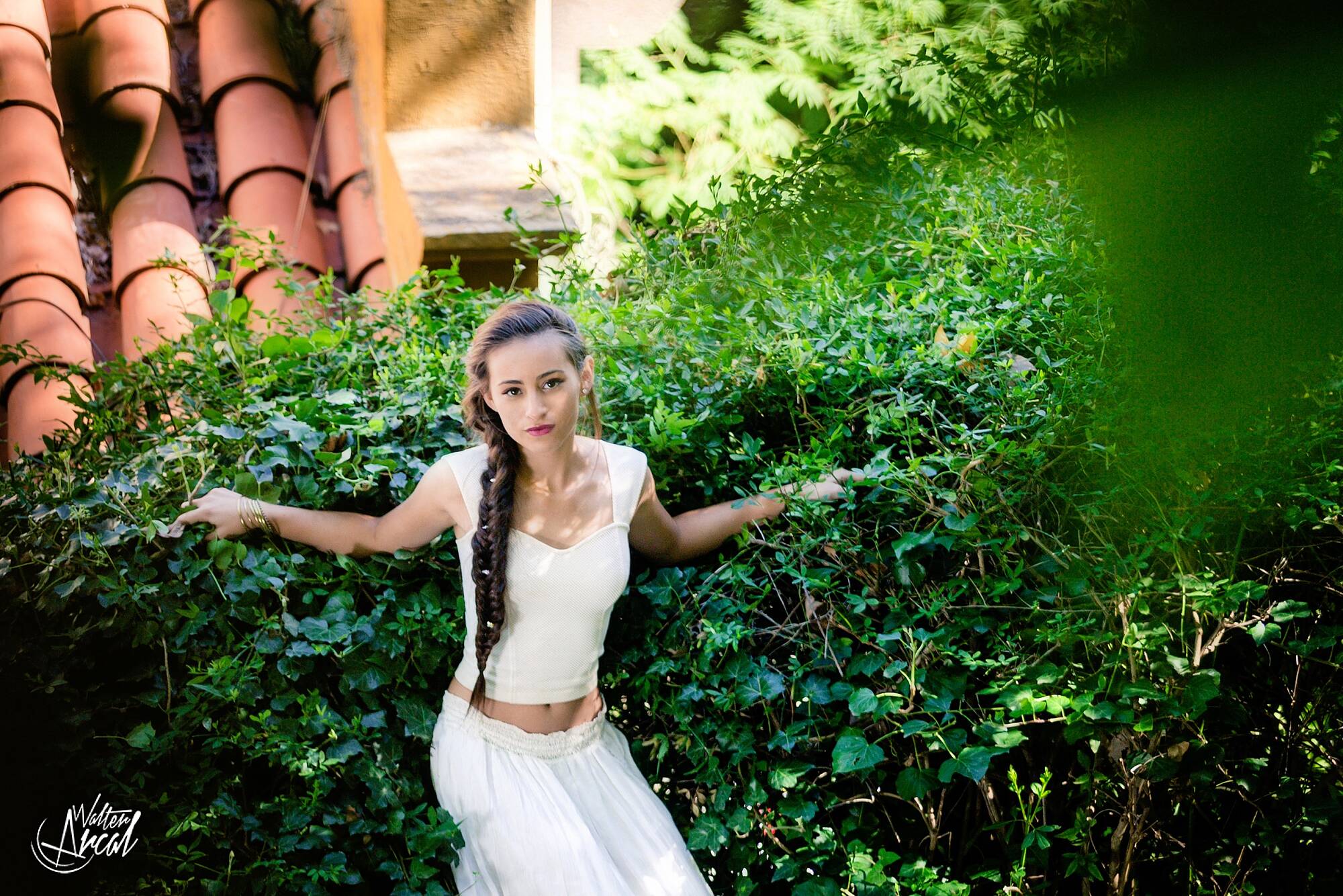 5_cande-roldan_quinceañera_book_15_walter-arcal-photography