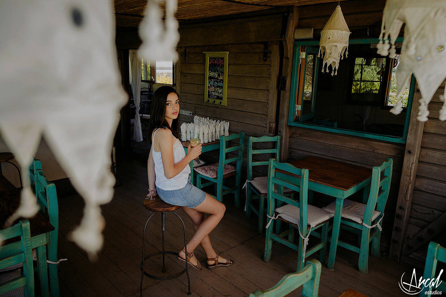 017_Mili Lenci, fotos a quinceañera en Viva la Pepa y Nebula viñedos en la cumbre, book de 15