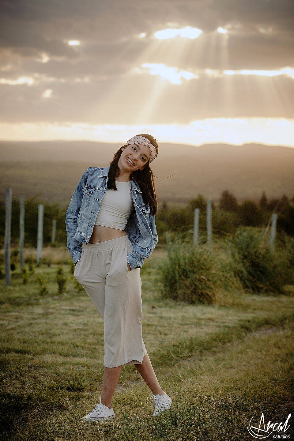 106_Mili Lenci, fotos a quinceañera en Viva la Pepa y Nebula viñedos en la cumbre, book de 15