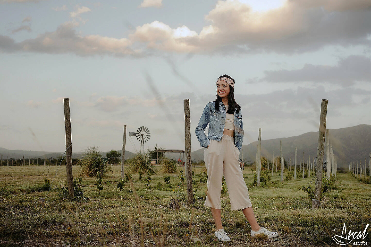 116_Mili Lenci, fotos a quinceañera en Viva la Pepa y Nebula viñedos en la cumbre, book de 15