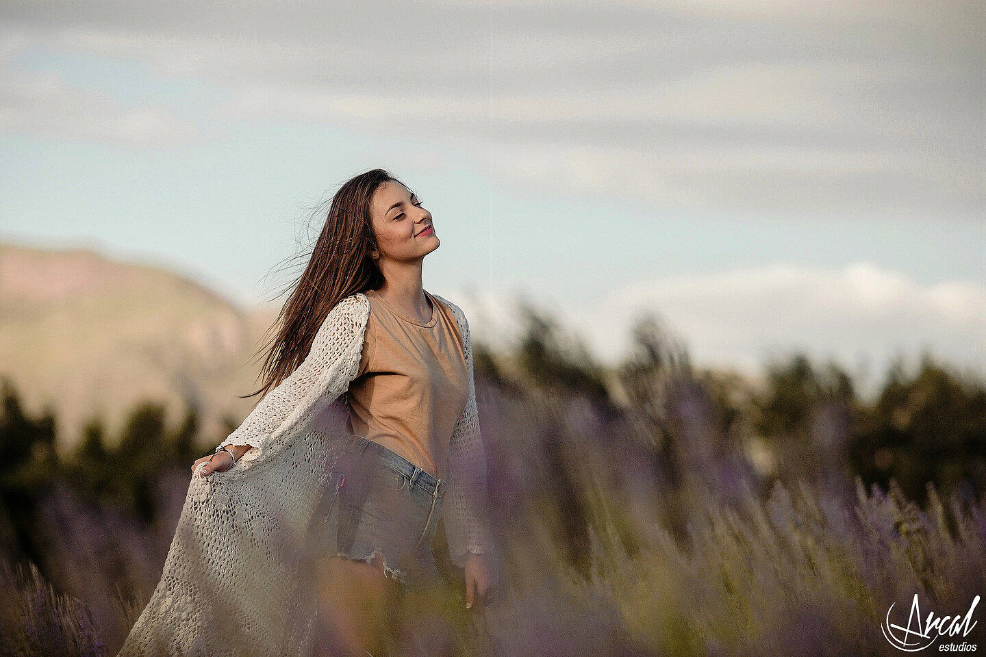 062-cata-succio-book-quincean-era-en-el-vivero-de-nora-fotos-en-campo-de-lavanda-domaine-de-puberclair-y-nebula-vin-edos-a-123791