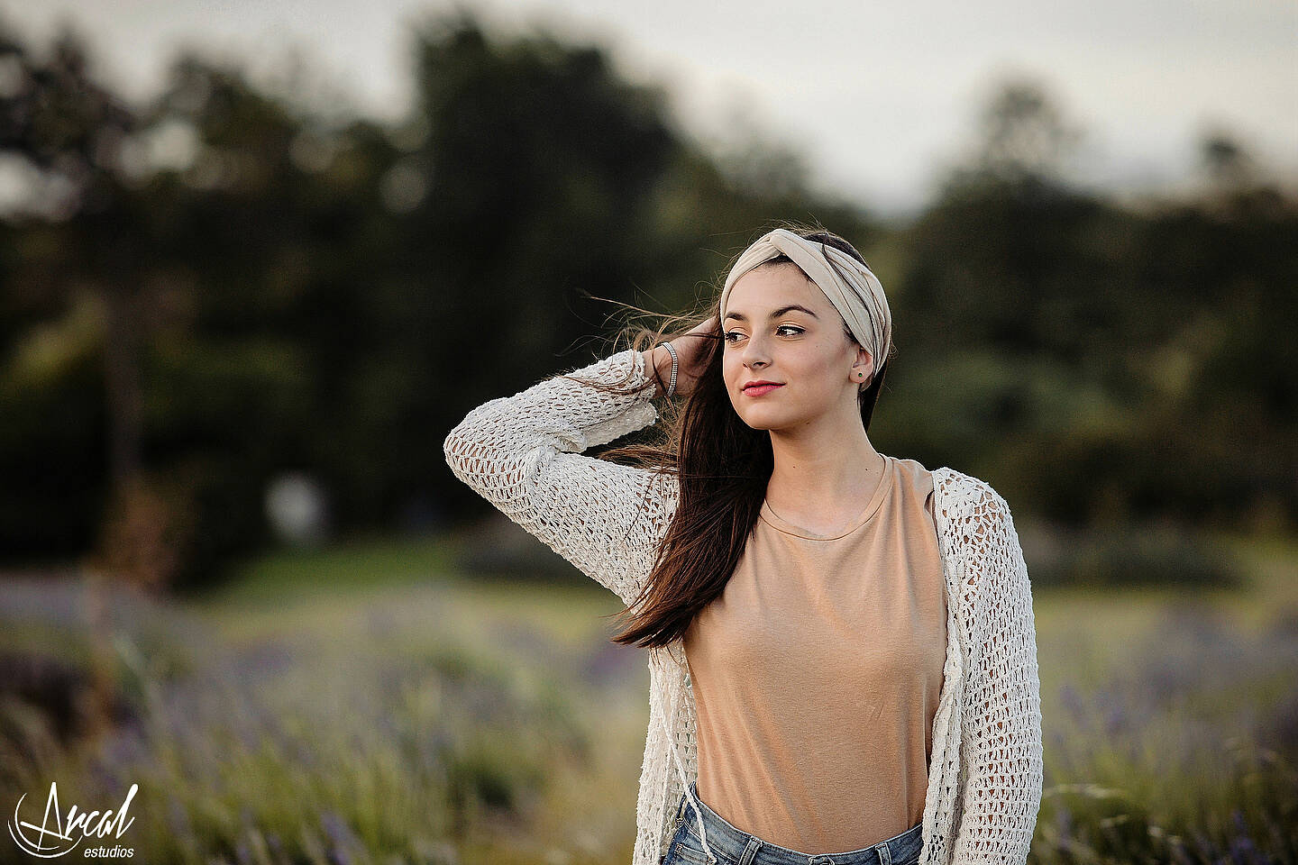 063-cata-succio-book-quincean-era-en-el-vivero-de-nora-fotos-en-campo-de-lavanda-domaine-de-puberclair-y-nebula-vin-edos-123791