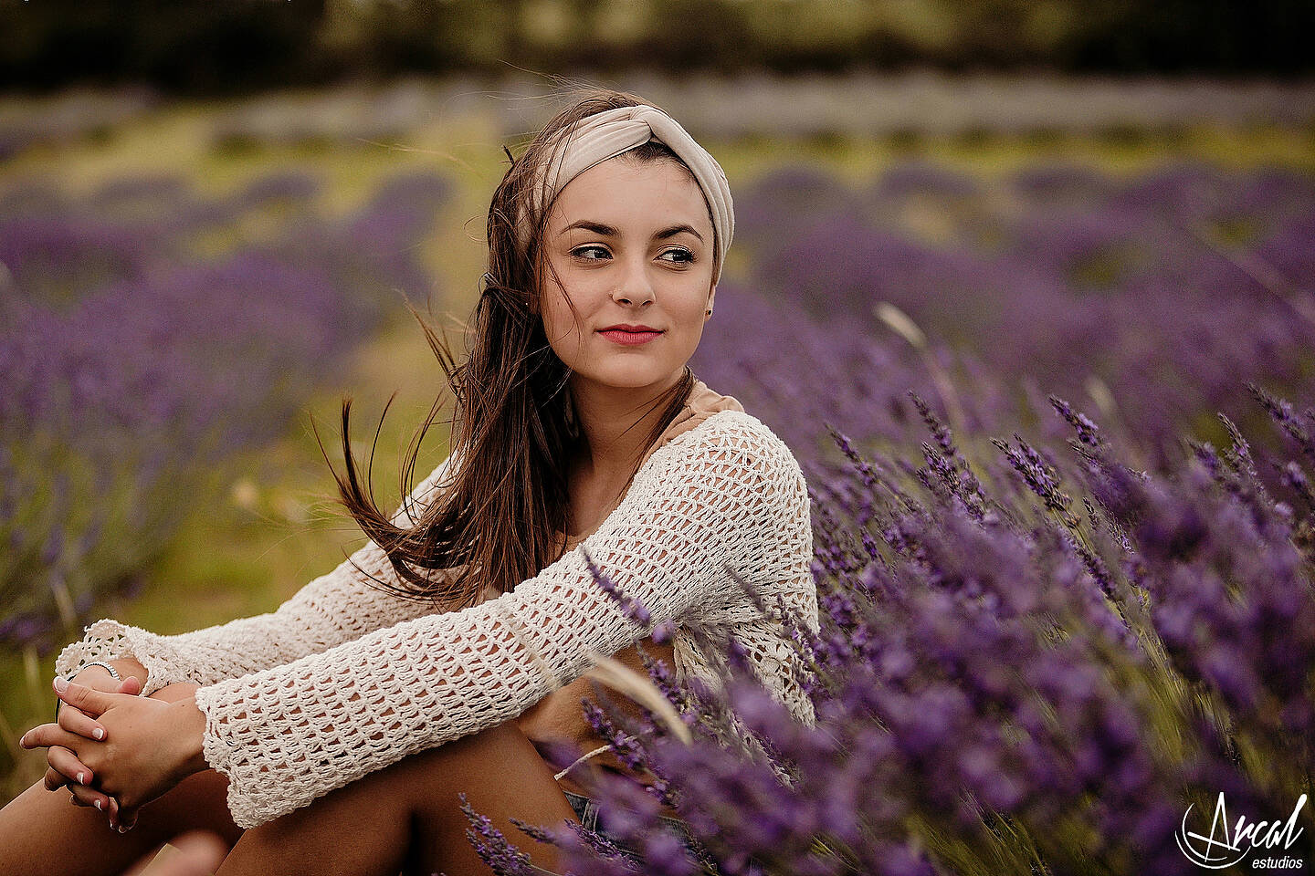 071-cata-succio-book-quincean-era-en-el-vivero-de-nora-fotos-en-campo-de-lavanda-domaine-de-puberclair-y-nebula-vin-edos-a-123791