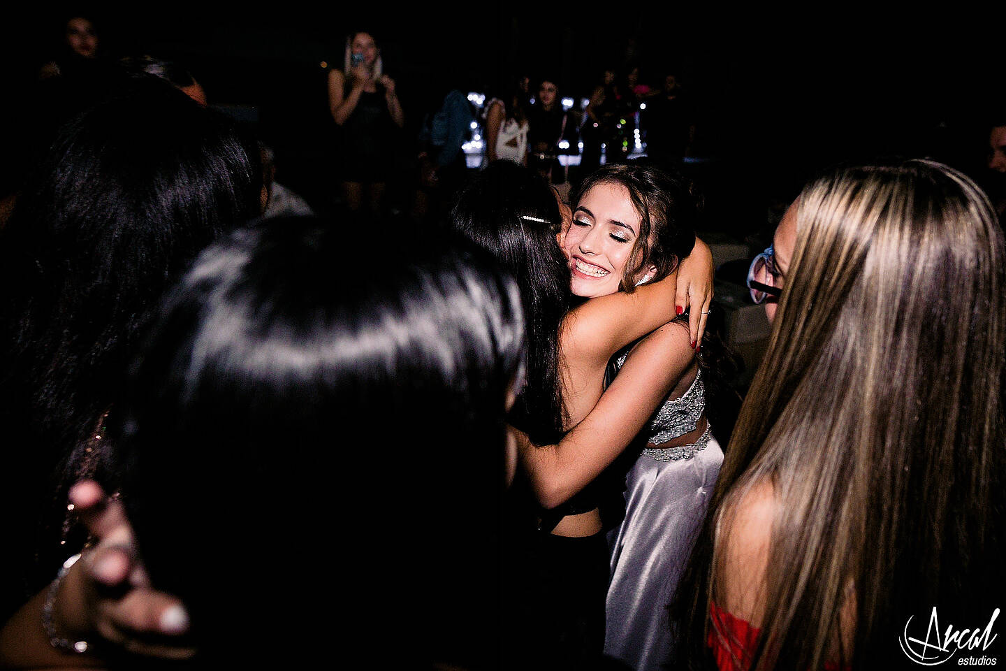 152-giuliana-pelletieri-make-up-de-carla-salguero-en-salo-n-las-grolas-quince-an-os-fiesta-en-pandemia-carlos-paz-malaguen-oa-124948