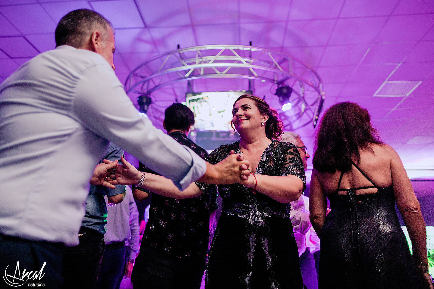 244-giuliana-pelletieri-make-up-de-carla-salguero-en-salo-n-las-grolas-quince-an-os-fiesta-en-pandemia-carlos-paz-malaguen-o-124948