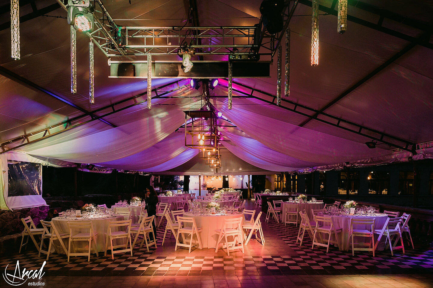 167_Lourdes y Rodrigo; boda en pandemia, iglesia católica parroquia de jesus maría, evento en estancia el rosal, agua de oro, córdoba