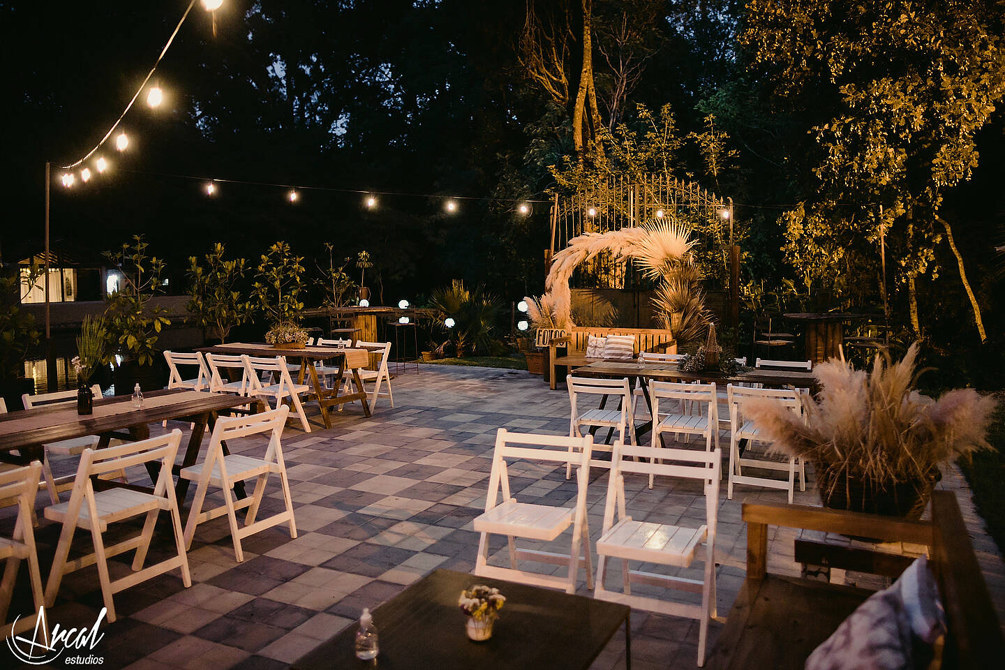 173_Lourdes y Rodrigo; boda en pandemia, iglesia católica parroquia de jesus maría, evento en estancia el rosal, agua de oro, córdoba