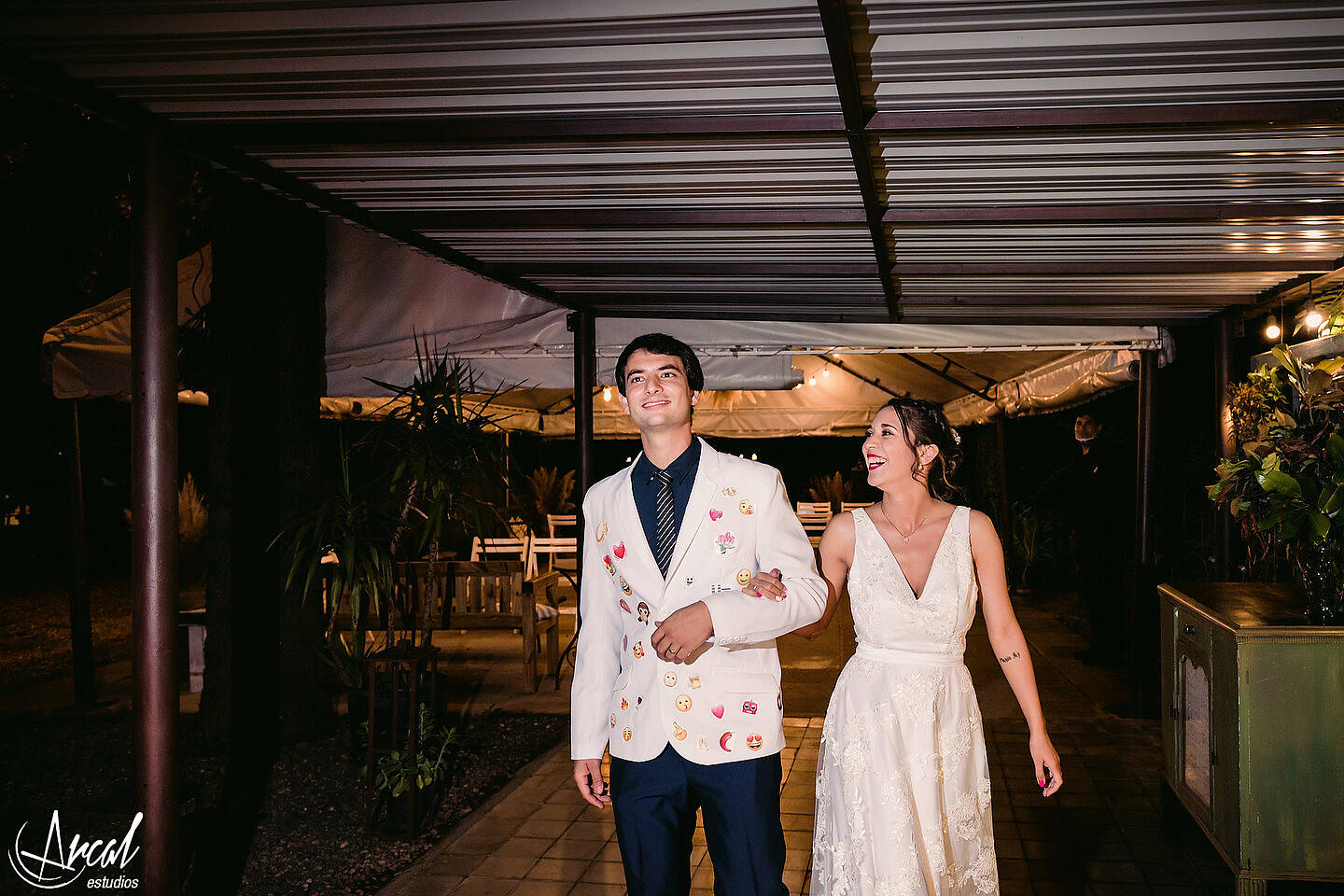 226_Lourdes y Rodrigo; boda en pandemia, iglesia católica parroquia de jesus maría, evento en estancia el rosal, agua de oro, córdobaA