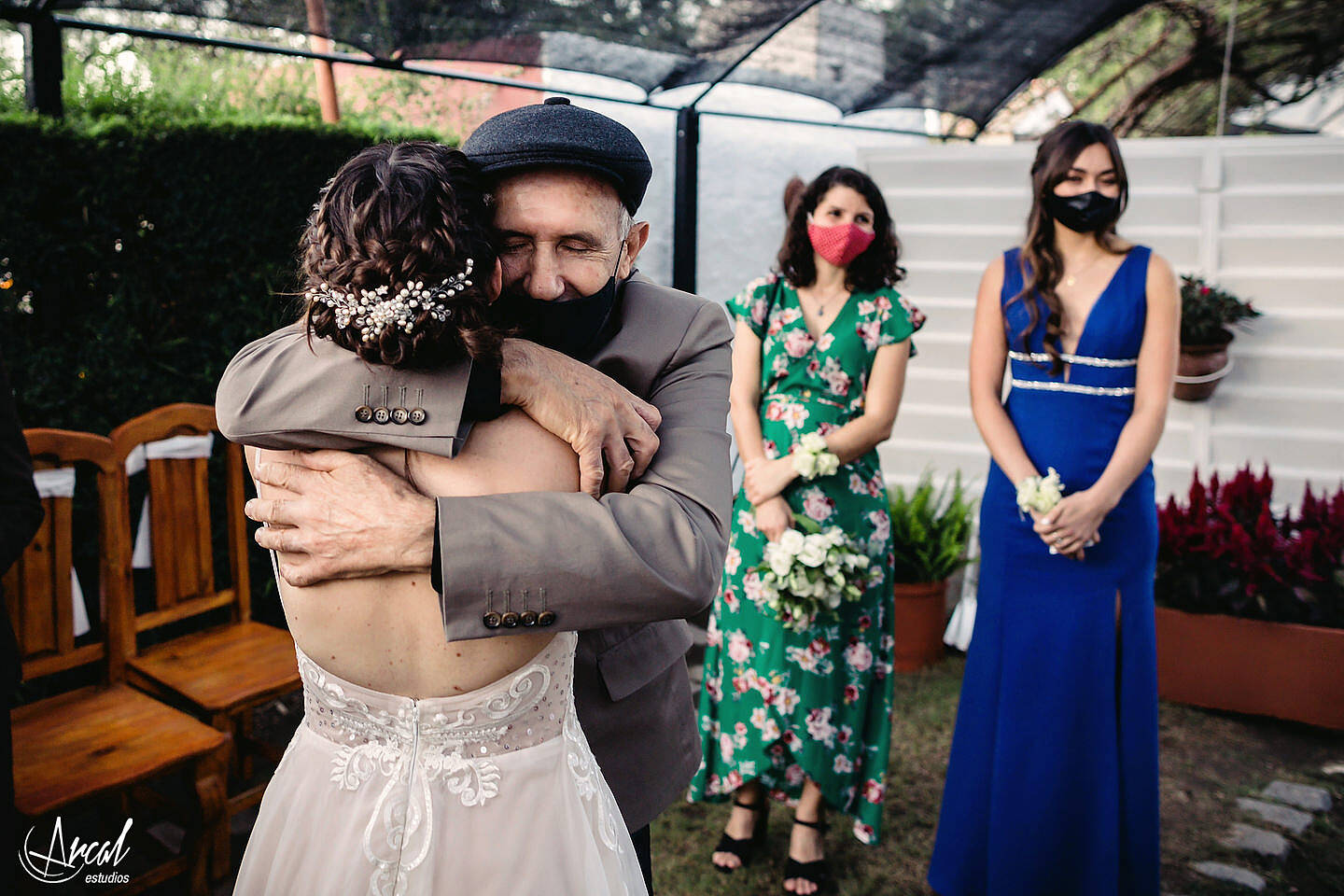 148_Julieta y Agustín - Casamiento en pandemia, salón del Jockey Carlos Paz