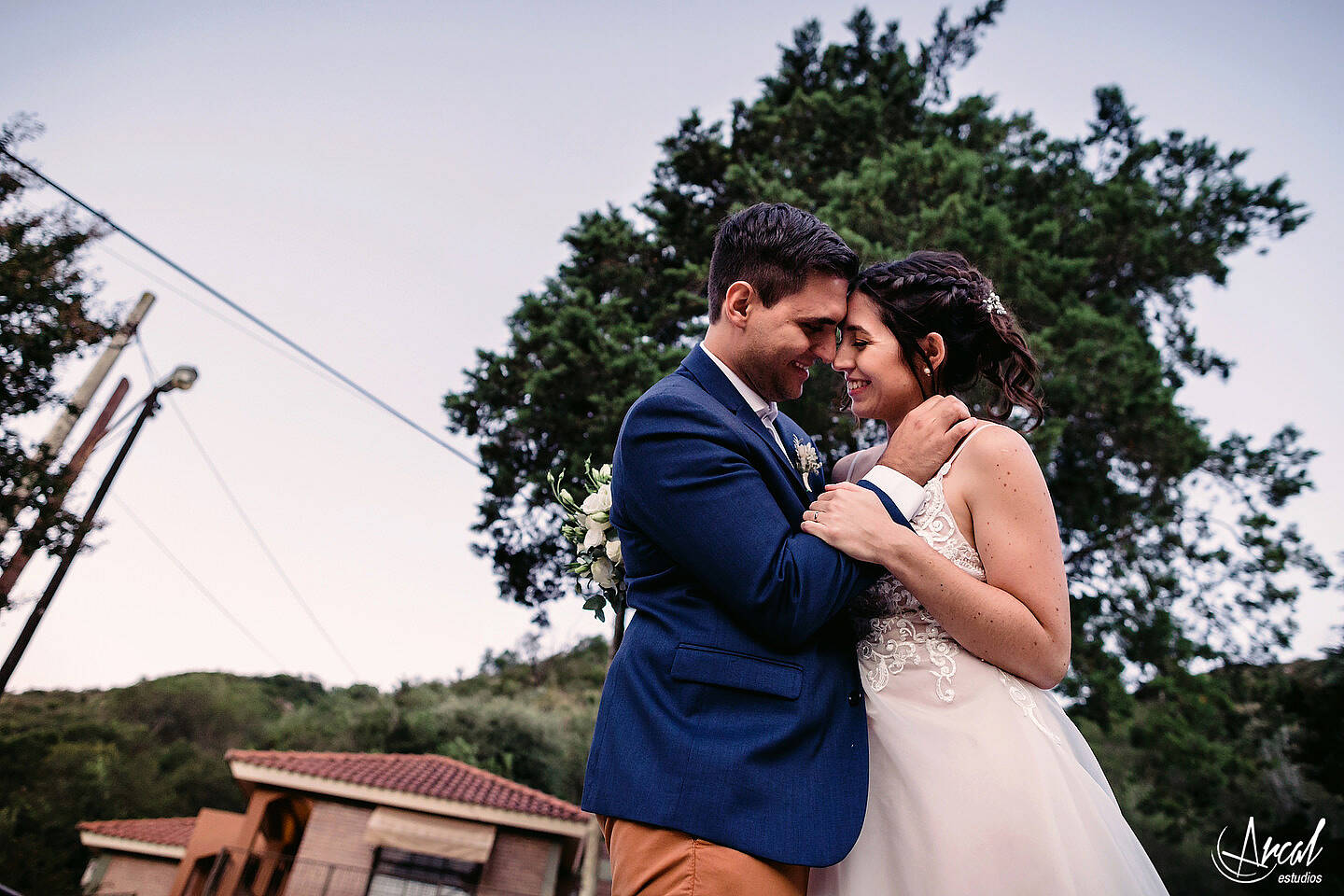 196_Julieta y Agustín - Casamiento en pandemia, salón del Jockey Carlos Paz