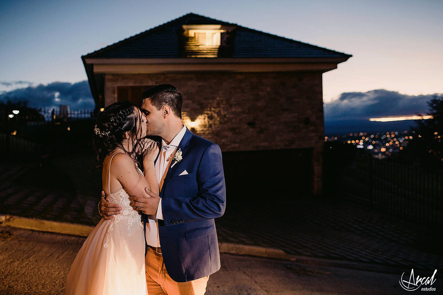 216_Julieta y Agustín - Casamiento en pandemia, salón del Jockey Carlos Paz