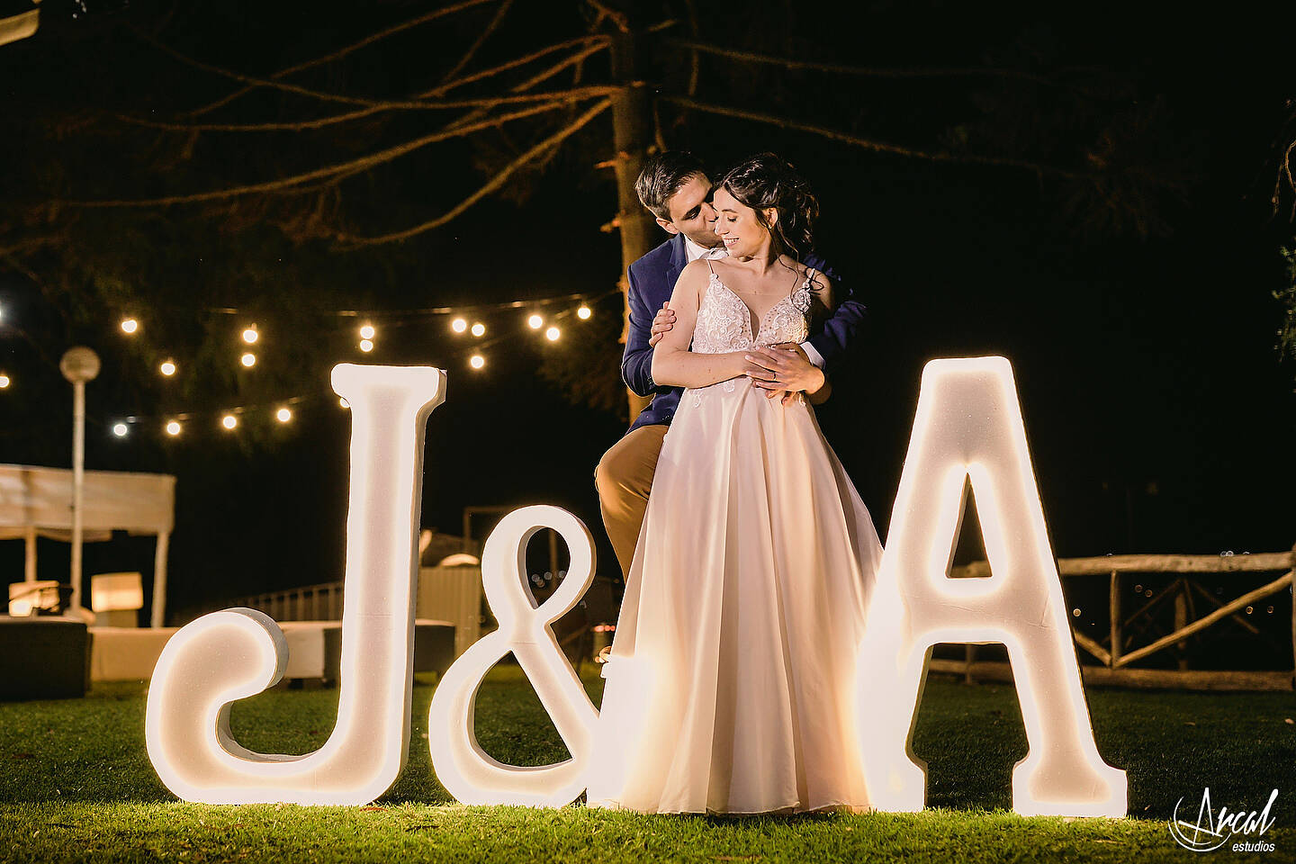 307_Julieta y Agustín - Casamiento en pandemia, salón del Jockey Carlos Paz
