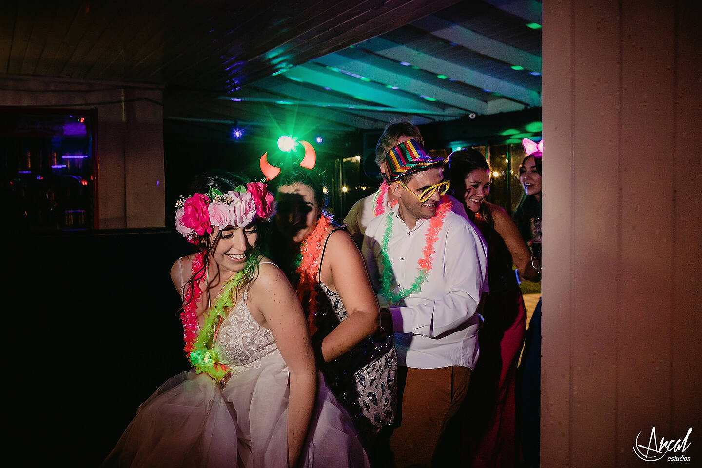 415_Julieta y Agustín - Casamiento en pandemia, salón del Jockey Carlos Paz