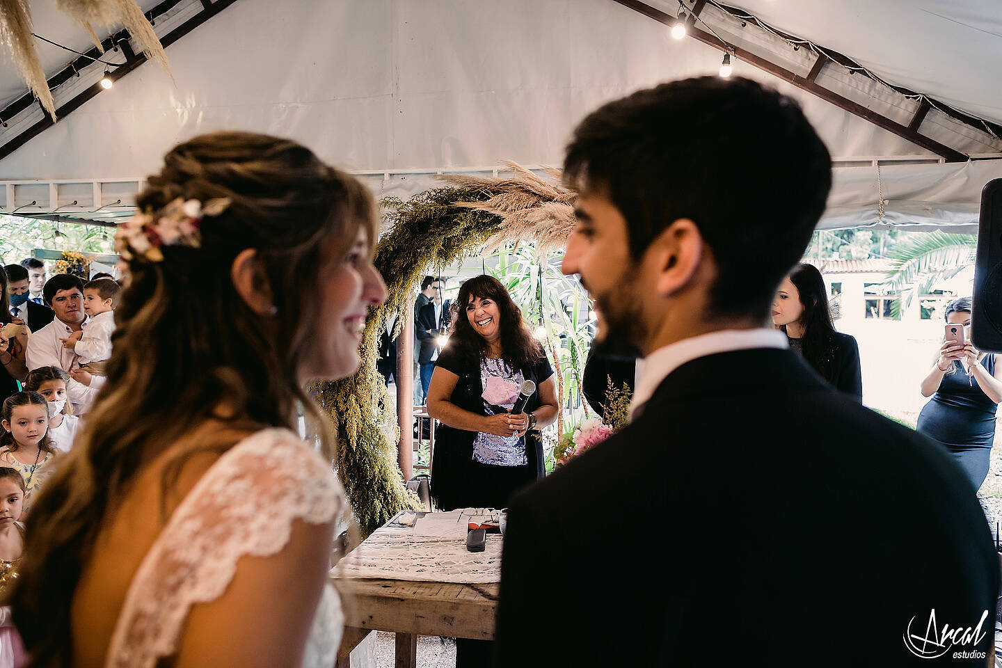 134_Carla y Guille, casamiento en pandemia, boda en estancia El Rosal de Agua de Oro, animación de Ramiro Buteler, fotografía de Arcal Estudios