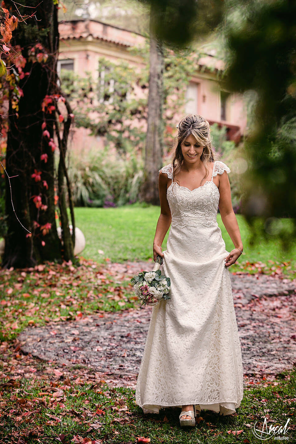 197_Carla y Guille, casamiento en pandemia, boda en estancia El Rosal de Agua de Oro, animación de Ramiro Buteler, fotografía de Arcal Estudios