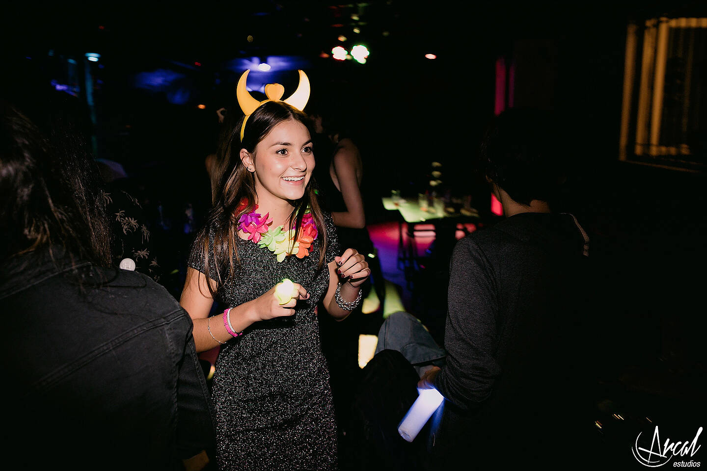 148-catalina-succio-quincean-era-fotografi-a-en-zebra-beach-frente-al-salo-n-jockey-club-carlos-paz-125783