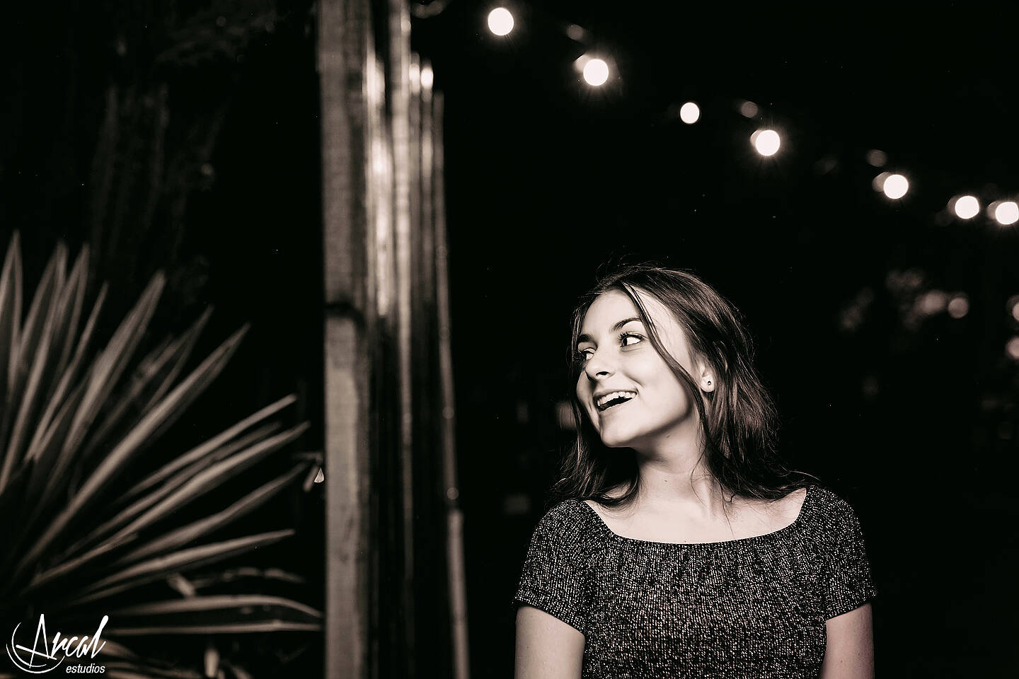 273-catalina-succio-quincean-era-fotografi-a-en-zebra-beach-frente-al-salo-n-jockey-club-carlos-paz-125783