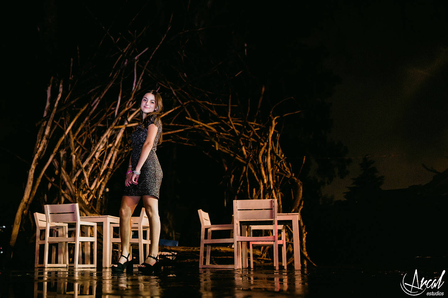 279-catalina-succio-quincean-era-fotografi-a-en-zebra-beach-frente-al-salo-n-jockey-club-carlos-paz-125783