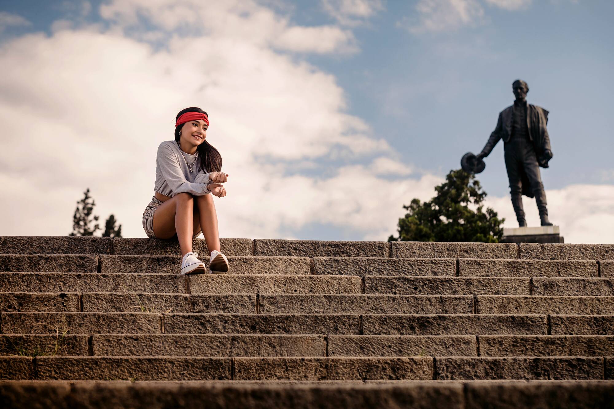 030-book-15-stefani-a-maldonado-sesio-n-de-fotos-urbana-co-rdoba-rueda-eiffel-fotos-en-bar-el-mezon-y-solutto-bar-134298