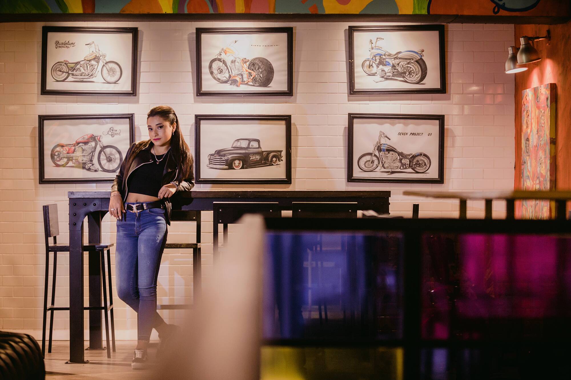 070-book-15-stefani-a-maldonado-sesio-n-de-fotos-urbana-co-rdoba-rueda-eiffel-fotos-en-bar-el-mezon-y-solutto-bar-134298