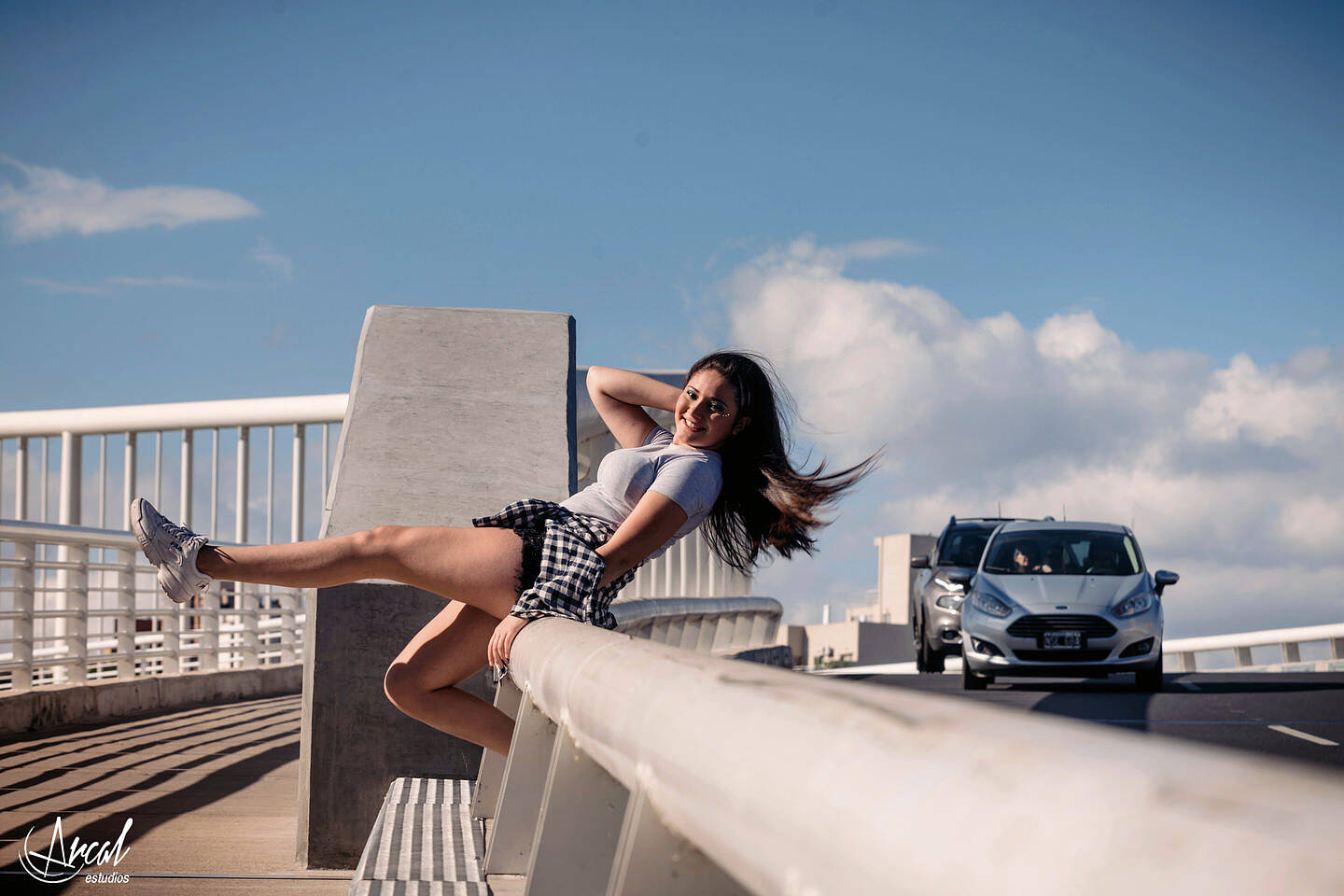 016-mile-nieto-book-de-quincean-era-en-puente-costanera-de-co-rdoba-gobernador-mestre-arte-urbano-murales-fotos-en-brindisi-cocktail-bar-134542