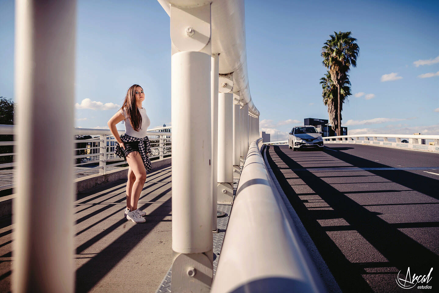 027-mile-nieto-book-de-quincean-era-en-puente-costanera-de-co-rdoba-gobernador-mestre-arte-urbano-murales-fotos-en-brindisi-cocktail-bar-a-134542