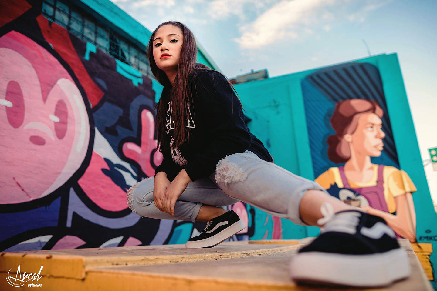 047-mile-nieto-book-de-quincean-era-en-puente-costanera-de-co-rdoba-gobernador-mestre-arte-urbano-murales-fotos-en-brindisi-cocktail-bar-134542