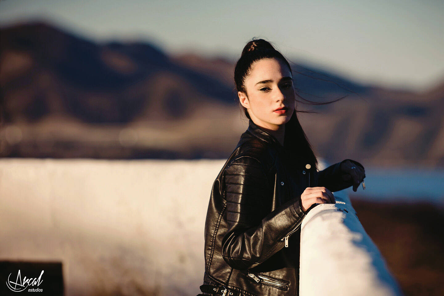 085-francesca-ciabattari-book-de-15-bosque-cabalango-barrio-la-loma-puerta-turqueza-vista-a-las-sierras-de-co-rdoba-134825