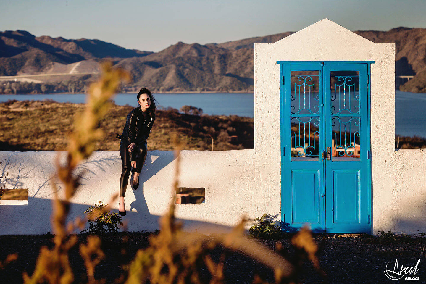 093-francesca-ciabattari-book-de-15-bosque-cabalango-barrio-la-loma-puerta-turqueza-vista-a-las-sierras-de-co-rdoba-134825