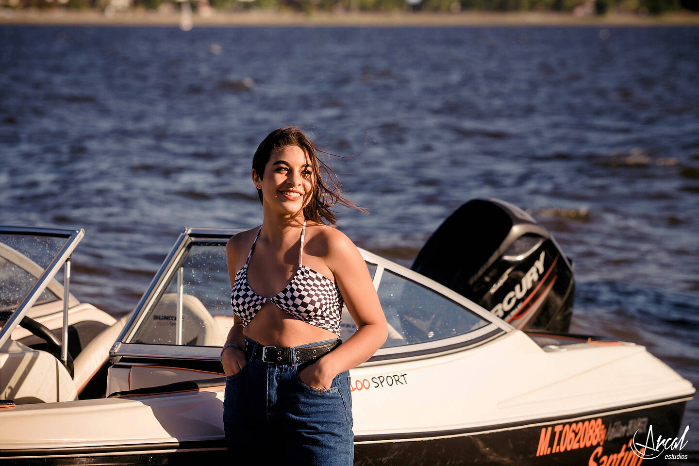 048-zoe-tienda-de-antiguedades-carlos-paz-lancha-lago-san-roque-y-fotos-en-la-pulperi-a-carlos-paza-138817-O