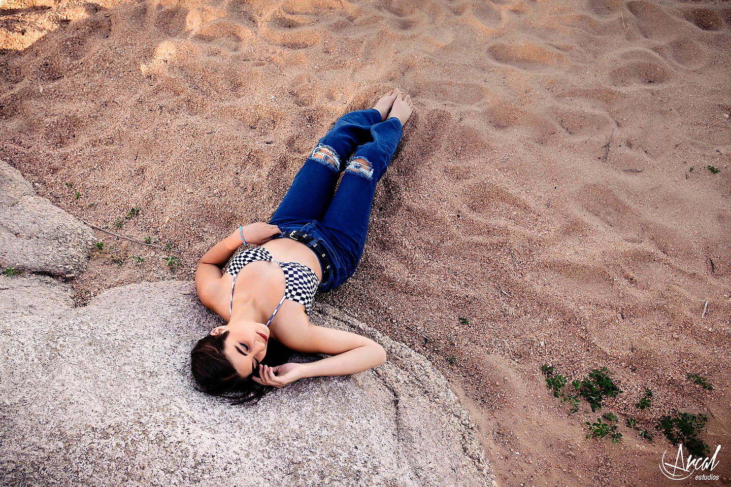 049-zoe-tienda-de-antiguedades-carlos-paz-lancha-lago-san-roque-y-fotos-en-la-pulperi-a-carlos-paza-138817-O