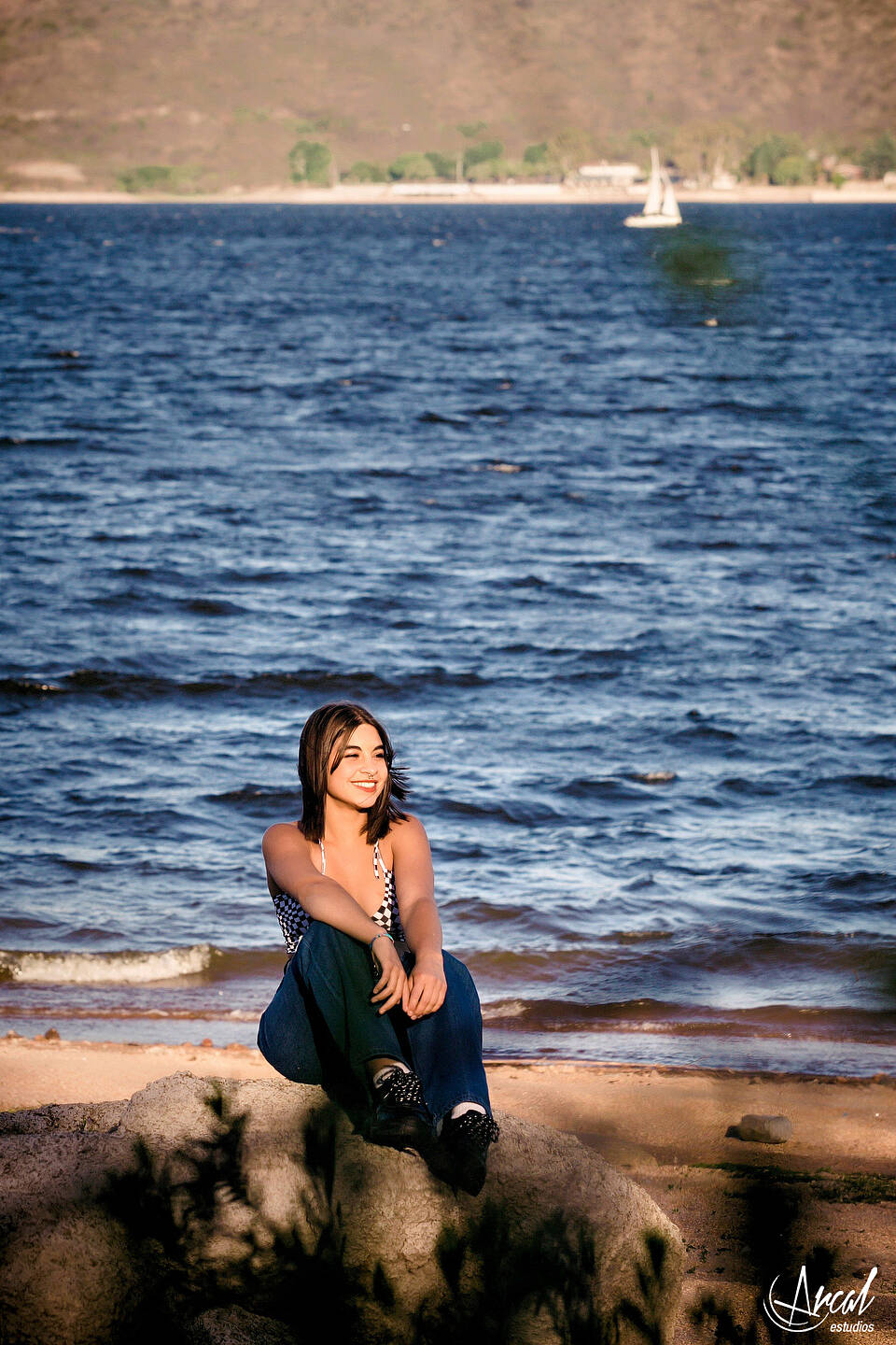 066-zoe-tienda-de-antiguedades-carlos-paz-lancha-lago-san-roque-y-fotos-en-la-pulperi-a-carlos-paza-138817-O