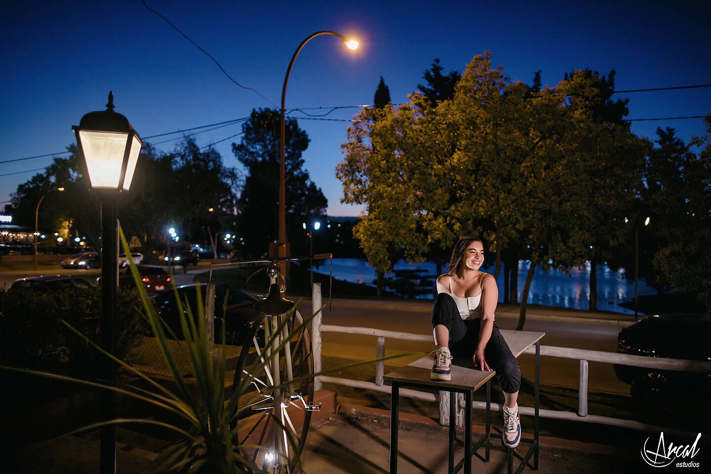 086-zoe-tienda-de-antiguedades-carlos-paz-lancha-lago-san-roque-y-fotos-en-la-pulperi-a-carlos-paza-138817-O