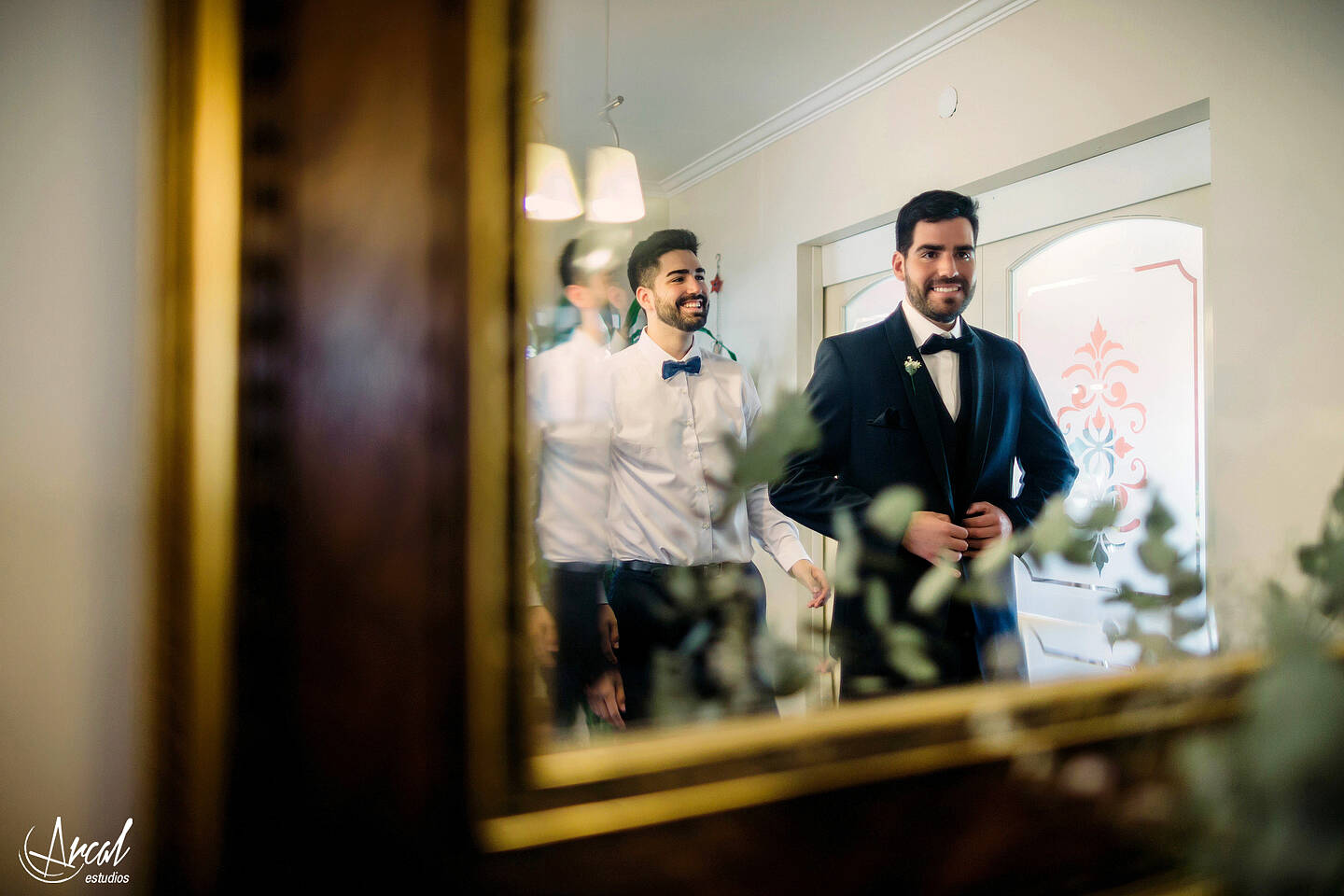 016-mili-y-toma-s-boda-en-parroquia-nuestra-sen-ora-del-socorro-de-escuela-pias-fotos-en-salo-n-reinapaz-140480-O